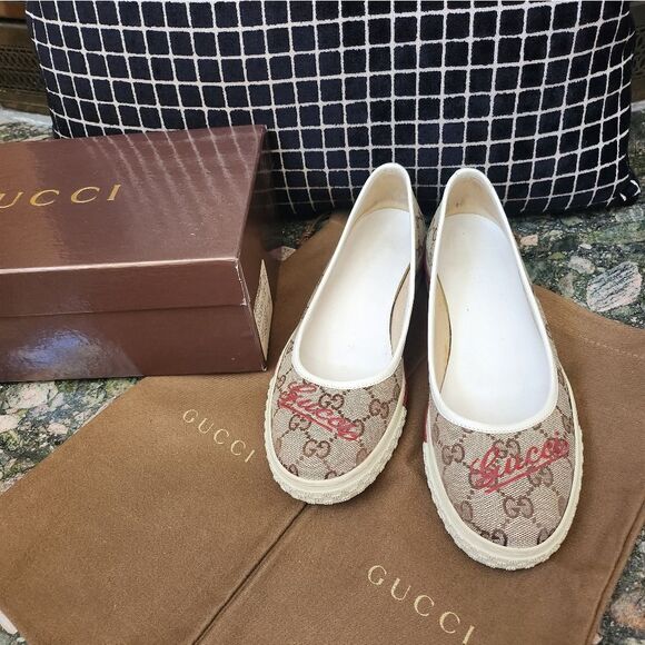 Gucci Women's Beige Slip-On Shoes - Picture 4 of 14
